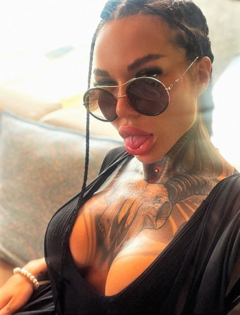 Викуся Проститутка +79811363384 - фото 1